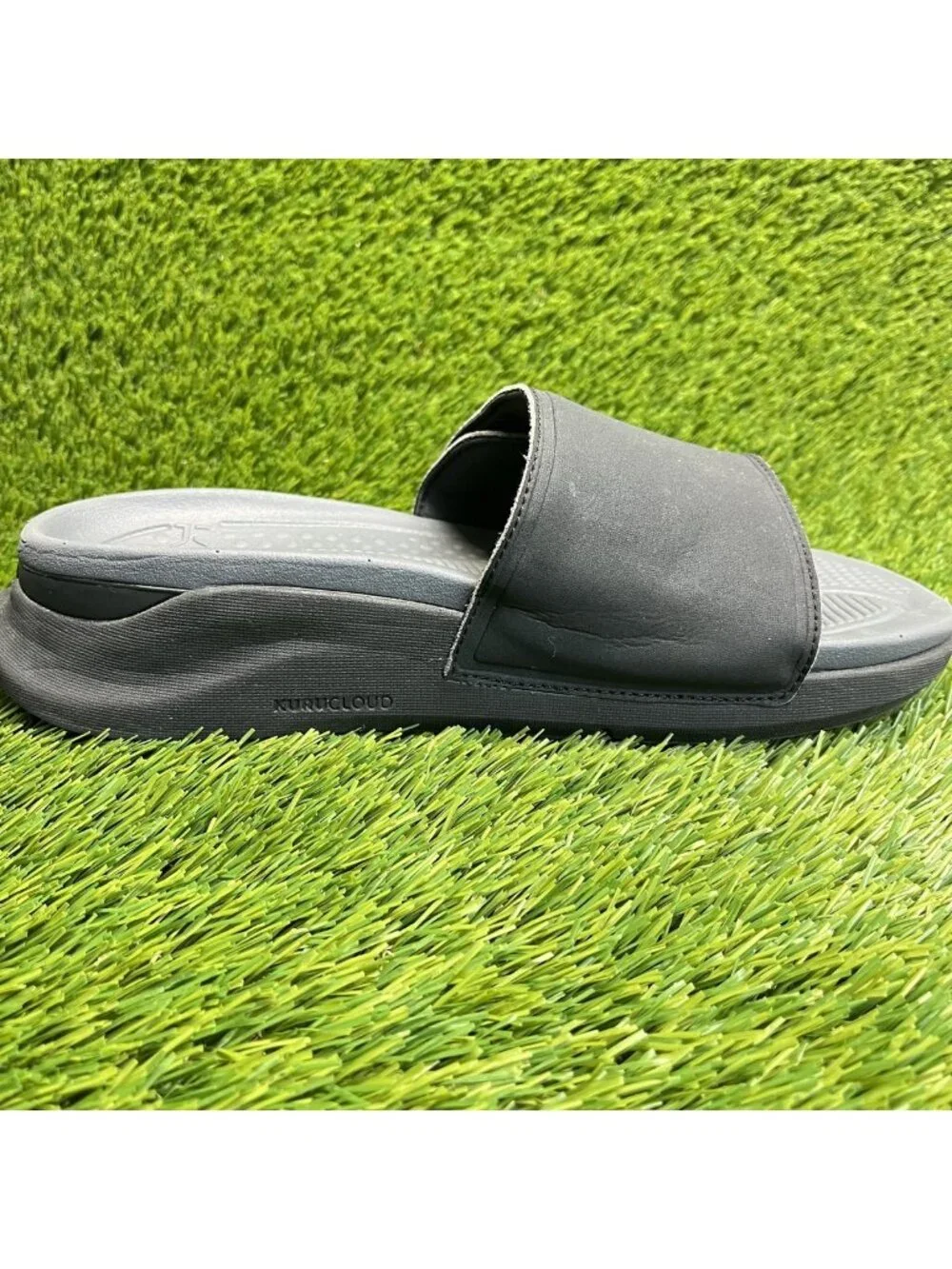 Kuru Moment Mens Size 9 Black Gray Beach Walking Outdoor Slip On Slide Sandals